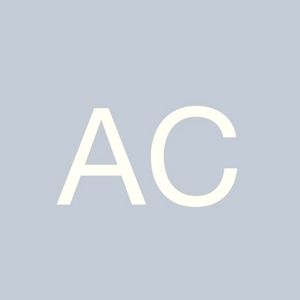 Meet your Posher, Antonia